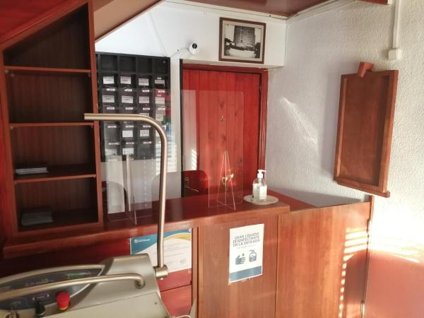 A la foto es mostra l'objecte Hostal Jaime I situat a la ciutat de Huesca.