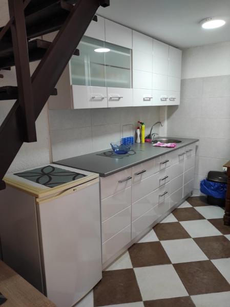 A la foto es mostra l'objecte Apartman blizu plaze -Sutomore situat a la ciutat de Sutomore.
