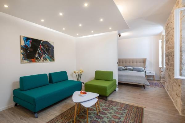 Forum Suite, Split