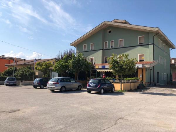 Auf dem Foto ist das Objekt Il Portichetto in der Stadt Pizzoli zu sehen.