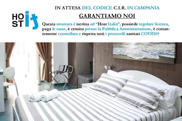 Na foto é possível ver o objeto Mascalzone latino luxury rooms localizado na cidade de Naples.
