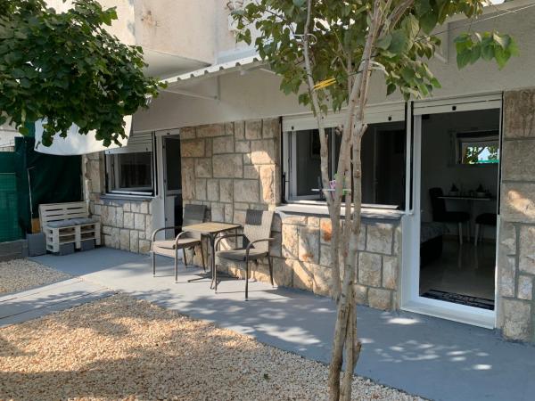 A la foto es mostra l'objecte Studio apartman Miko situat a la ciutat de Imotski.