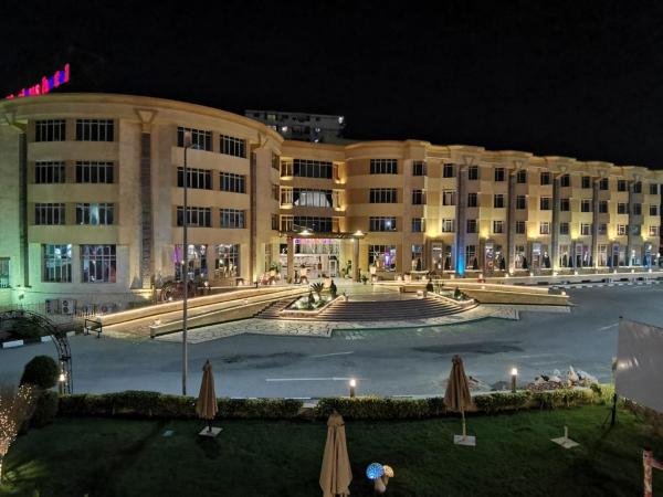 Na fotografii je vidět objekt Jewel Glorious Hotel nacházející se ve městě Káhira.