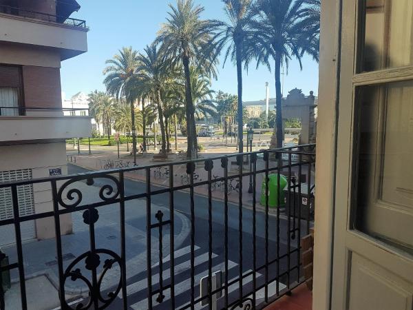 Apartamento con vistas a la Marina Real, Valencie