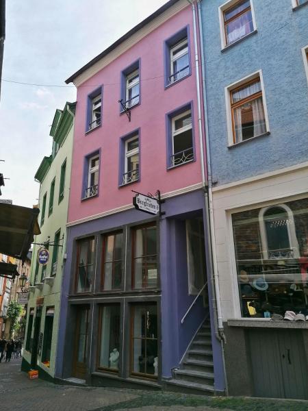 Auf dem Foto ist das Objekt Ferienwohnungen Burgfrieden 6 in der Stadt Cochem zu sehen.