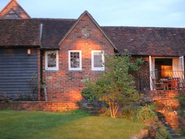 A la foto es mostra l'objecte Oak House Farm situat a la ciutat de Brasted.