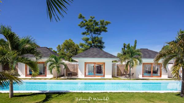 På billedet ses objektet Island World Panglao beliggende i byen Panglao.