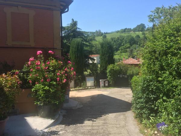 På billedet ses objektet B&B Monte Donato beliggende i byen San Ruffillo.