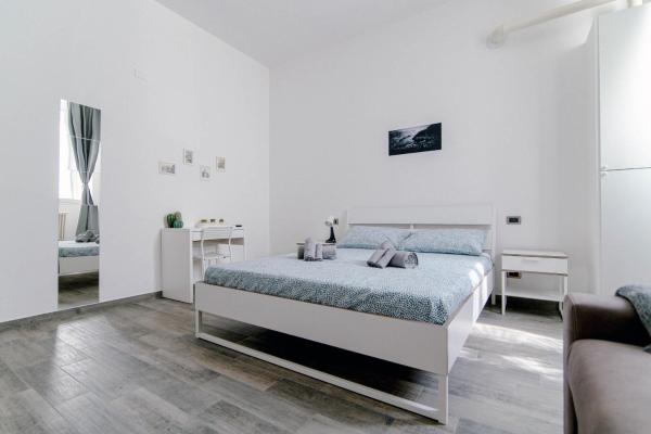 Auf dem Foto ist das Objekt Downtown Rooms in der Stadt Como zu sehen.