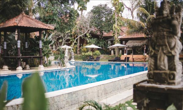 Ubud Hotel & Cottages - Malang