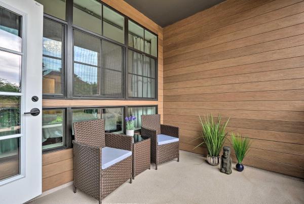 Foto 3: Chic Condo with Balcony in the Heart of Annapolis!