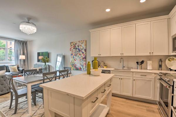 Foto 8: Chic Condo with Balcony in the Heart of Annapolis!