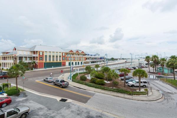 Foto 9: Beachfront Complex - 2b 2b - Beach Place #202