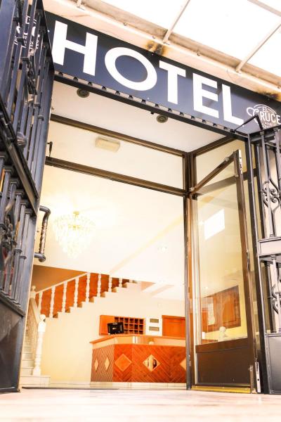 A la foto es mostra l'objecte Hotel El Cruce Chauchina situat a la ciutat de Cijuela.