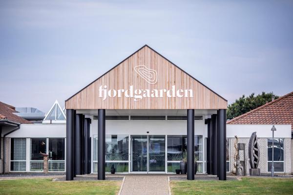 På billedet ses objektet Fjordgaarden - Spa - Hotel - Konference beliggende i byen Ringkøbing.