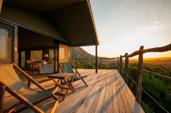 Auf dem Foto ist das Objekt HillsNek Safari Camp – Amakhala Game Reserve in der Stadt Sidbury zu sehen.