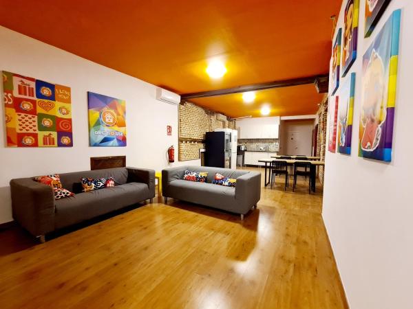 A la foto es mostra l'objecte Arc House Madrid - Puerta del Sol Only Adults situat a la ciutat de Madrid.