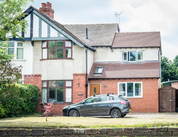 Newlyn House - Sleeps 11 - Chester, UK
