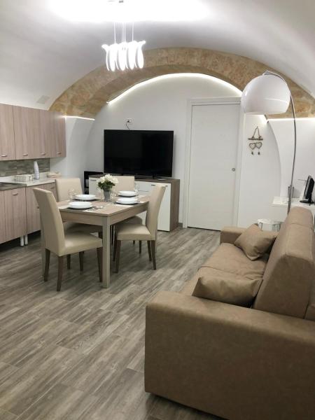 A la foto es mostra l'objecte Dimora Vittoria situat a la ciutat de Bari.