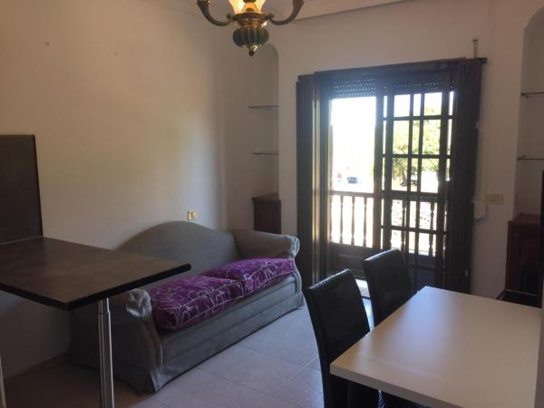 A la foto es mostra l'objecte Guajara loft-balcon situat a la ciutat de Los Baldíos.