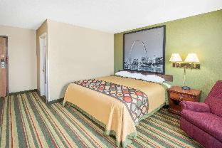 Foto 8: Super 8 by Wyndham Sikeston/Miner Area