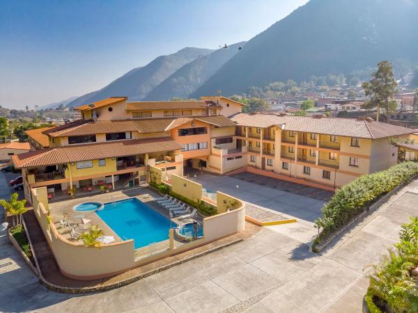 Na fotografii je vidět objekt Cordillera Hotel nacházející se ve městě Trujillo.