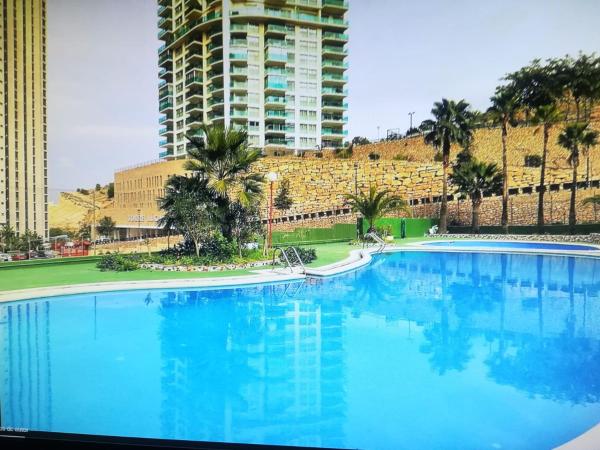 A la foto es mostra l'objecte Cumbre Loix Apartment situat a la ciutat de Benidorm.