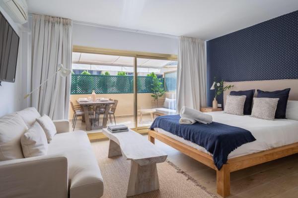 A la foto es mostra l'objecte OleHolidays 505 Romana playa primera linea playa situat a la ciutat de Marbella.
