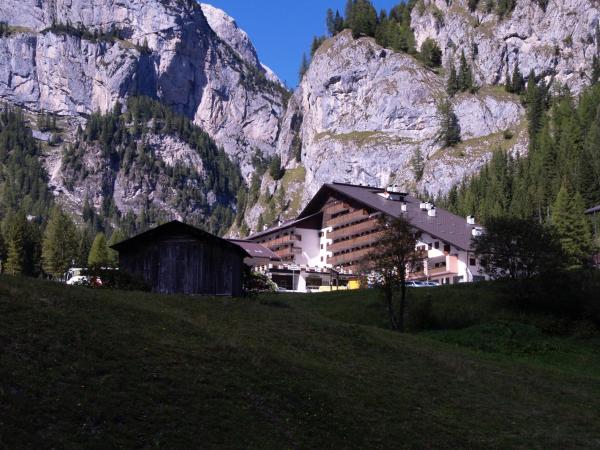 Hotel Principe Marmolada - Arabba