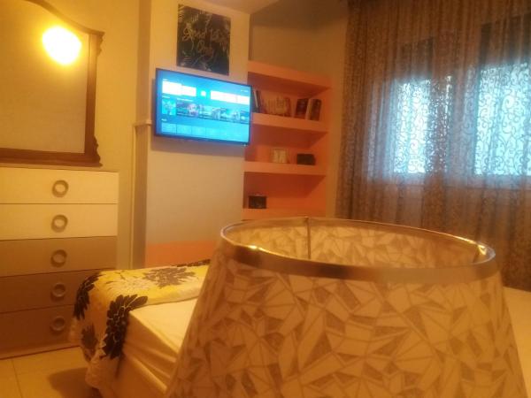 A la foto es mostra l'objecte Apartment with Balcony and Parking situat a la ciutat de Kavala.