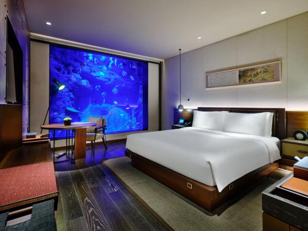 Na foto é possível ver o objeto InterContinental Shanghai Wonderland by IHG localizado na cidade de Songjiang.