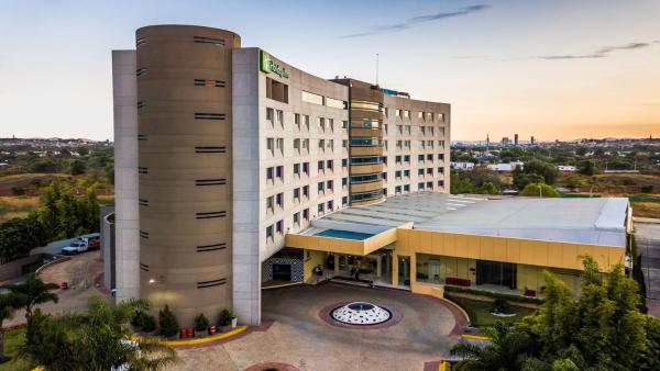 Auf dem Foto ist das Objekt Holiday Inn Puebla Finsa by IHG in der Stadt Puebla zu sehen.