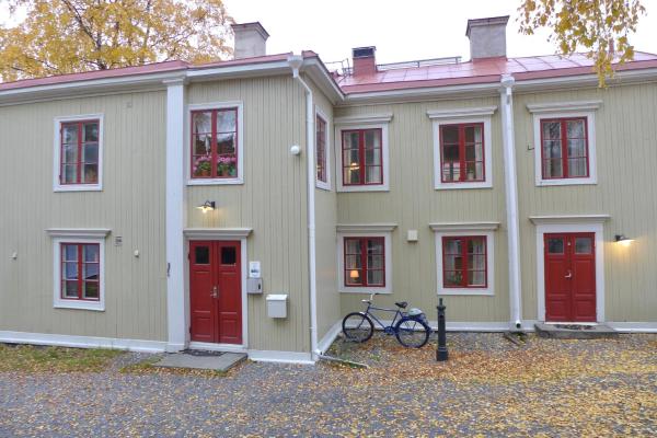 Auf dem Foto ist das Objekt Prästgatanett Apartments in der Stadt Lugnvik zu sehen.