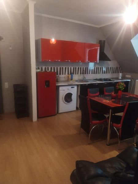 Auf dem Foto ist das Objekt Lizielene in der Stadt Bordschomi zu sehen.