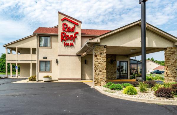 Na zdjęciu widoczny jest obiekt Red Roof Inn Columbus - Taylorsville położony w mieście Edinburgh.