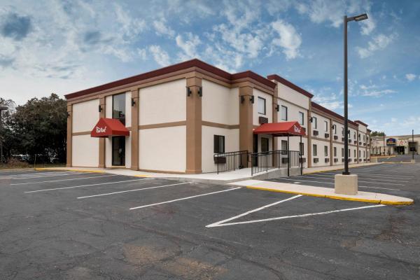 A la foto es mostra l'objecte Red Roof Inn Annapolis situat a la ciutat de Annapolis.