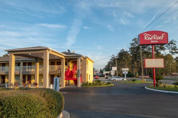 Nella foto è visibile l'oggetto Red Roof Inn Valdosta - University situato nella città di Adel.