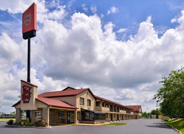 A la foto es mostra l'objecte Red Roof Inn Indianapolis - Greenwood situat a la ciutat de Whiteland.