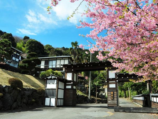 Nella foto è visibile l'oggetto Yokohama Fujiyoshi Izuten situato nella città di Ito.