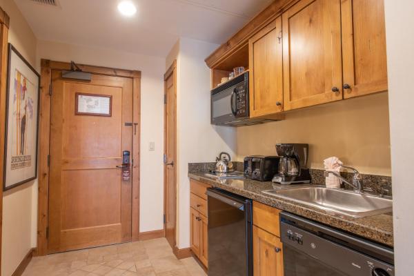 Billede 8: Slopeside Studio Unit with Kitchenette