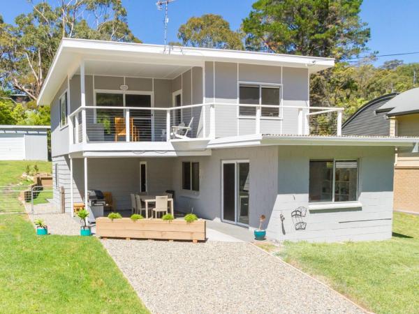 Bay Breeze At Blenheim Beach Vincentia - Vincentia