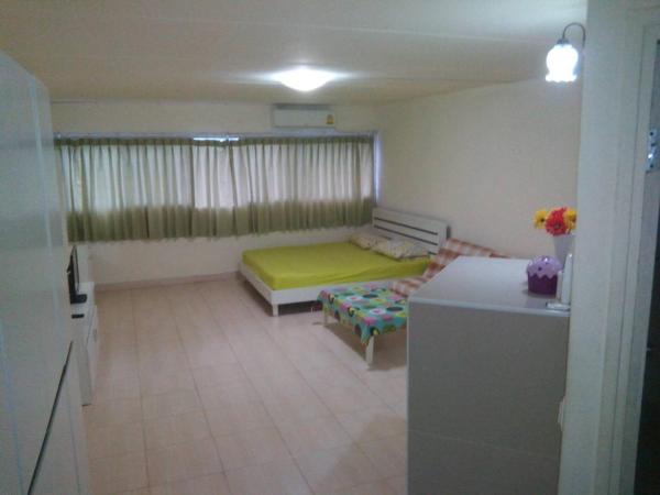 Airport Transfer Bangkok Apartment - Bangkok