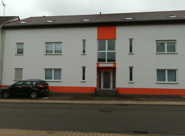 Auf dem Foto ist das Objekt Haus Stadler in der Stadt Zerf zu sehen.