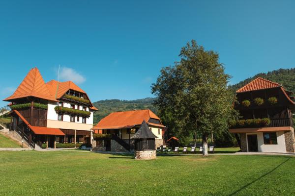 Na zdjęciu widoczny jest obiekt VILLA GHERMAN położony w mieście Sălciua de Jos.