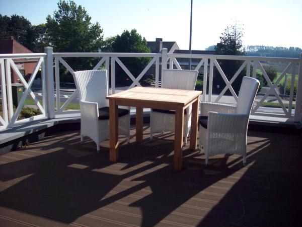 Na zdjęciu widoczny jest obiekt B&B Wijnendalvallei położony w mieście Torhout.