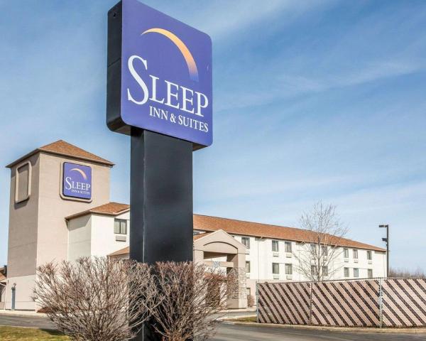 A la foto es mostra l'objecte Sleep Inn & Suites Near I-90 and Ashtabula situat a la ciutat de Jefferson.