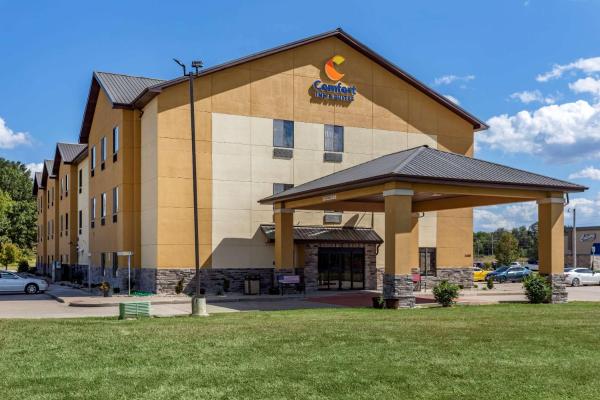 A la foto es mostra l'objecte Comfort Inn & Suites Carbondale University Area situat a la ciutat de Carbondale.