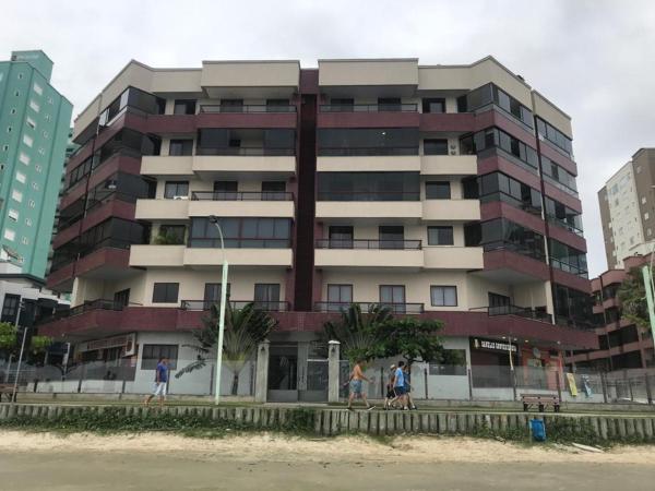 A la foto es mostra l'objecte Apartamento Meia Praia Lateral Mar (Wi-Fi e Ar-condicionado) situat a la ciutat de Itapema.