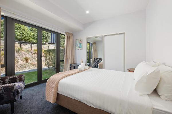 Photo 9 : Brookside Gem - Modern 2 Bedroom Apartment