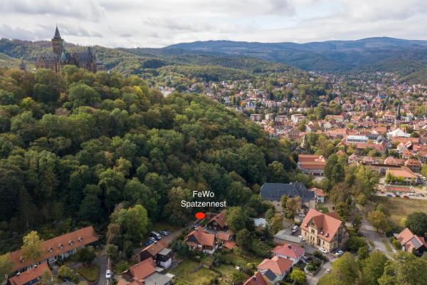 På billedet ses objektet Ferienwohnung am Schloss beliggende i byen Wernigerode.